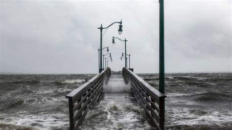 海景台風水|巨大な台風やハリケーンは、海洋の生態系にも影響を及ぼす：研。